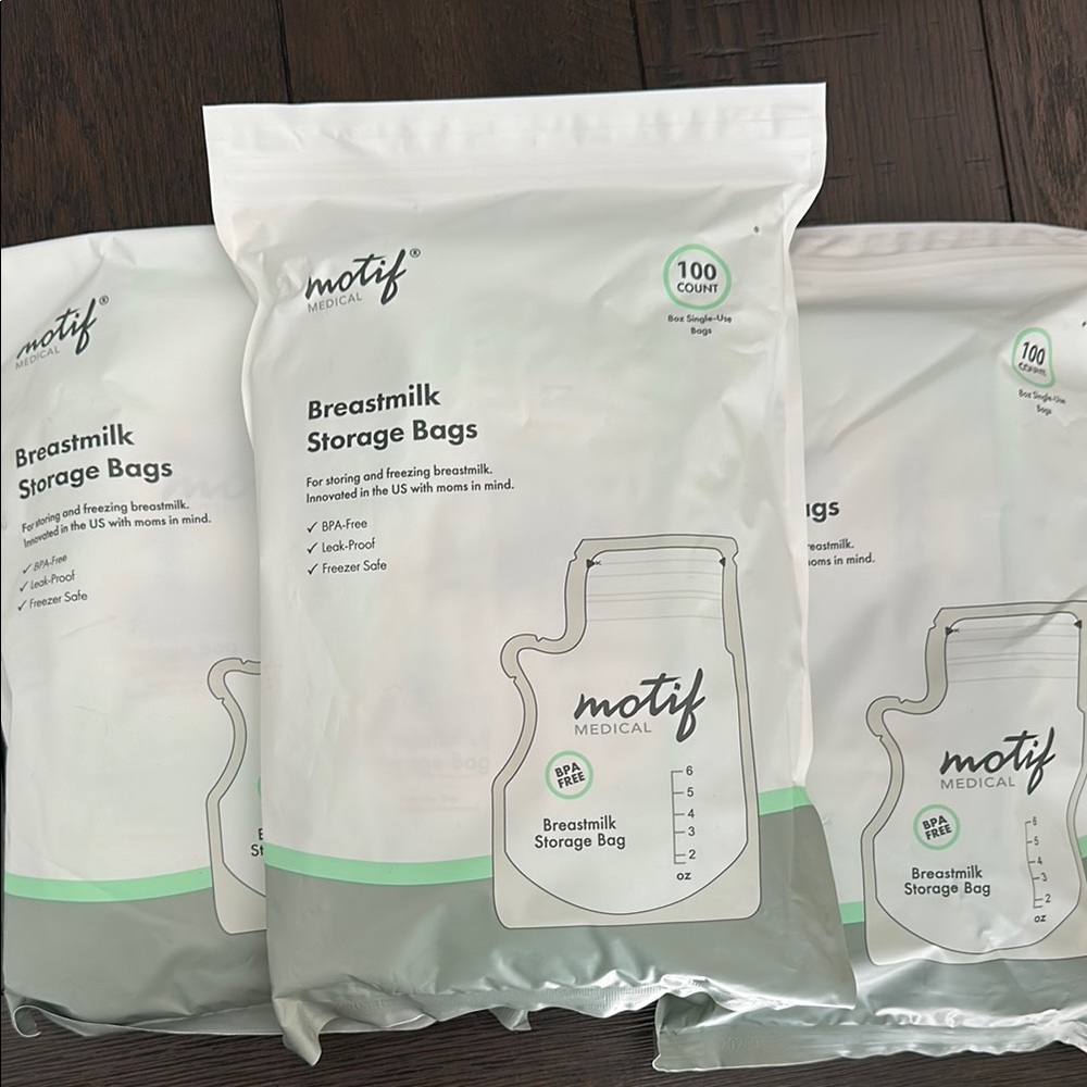 Motif Breastmilk Storage Bags
